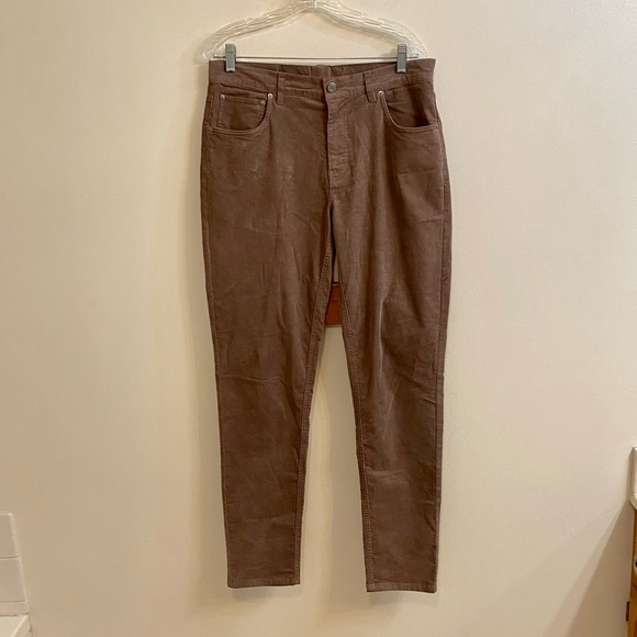 Vuori Optimist 5 Pocket Cord Pant Corduroy Stretch Chocolate Milk Men Sz 34x32 - Picture 1 of 12